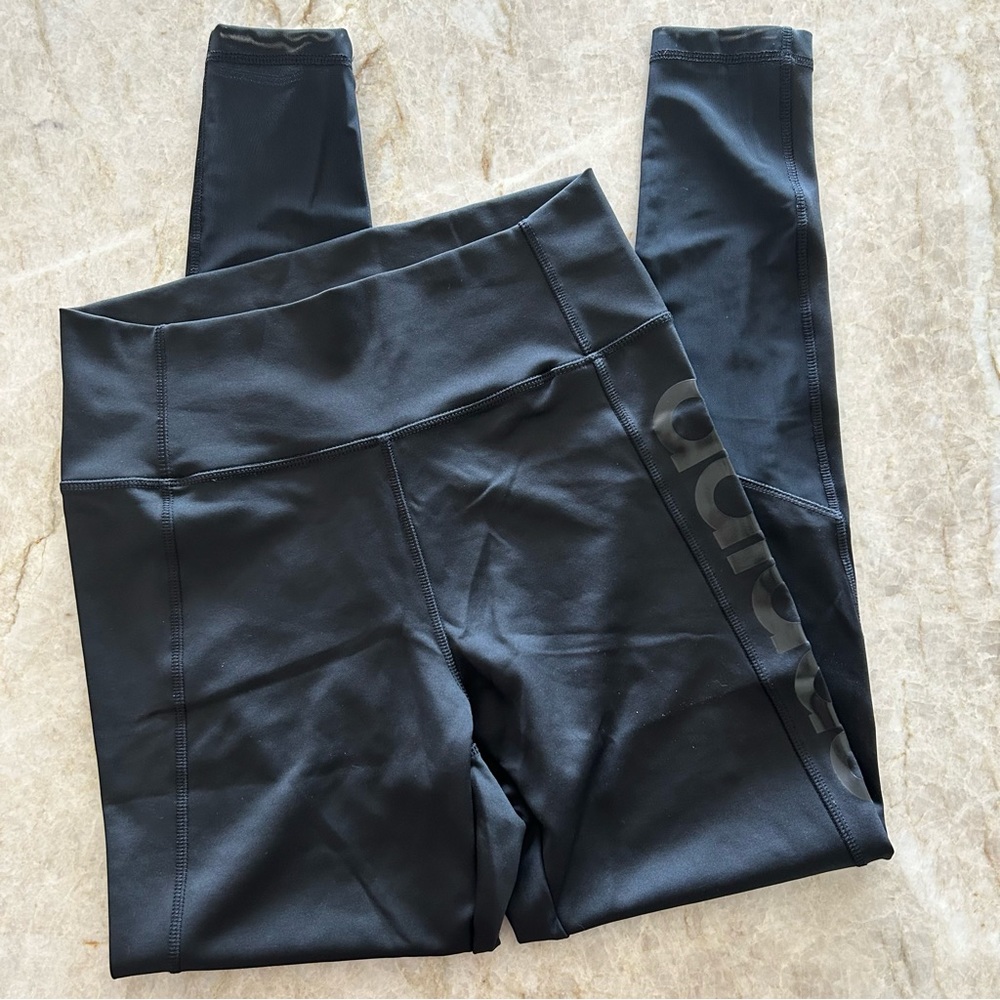 Adidas - Black Leggings